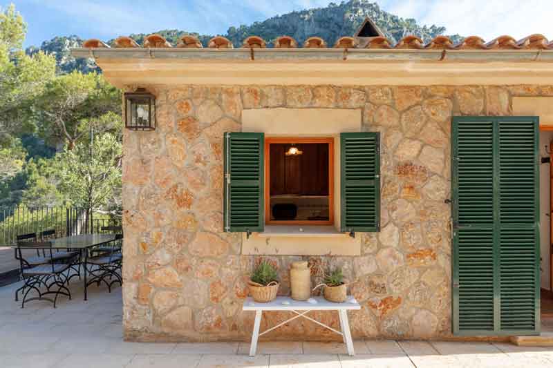 Casa Mistral
